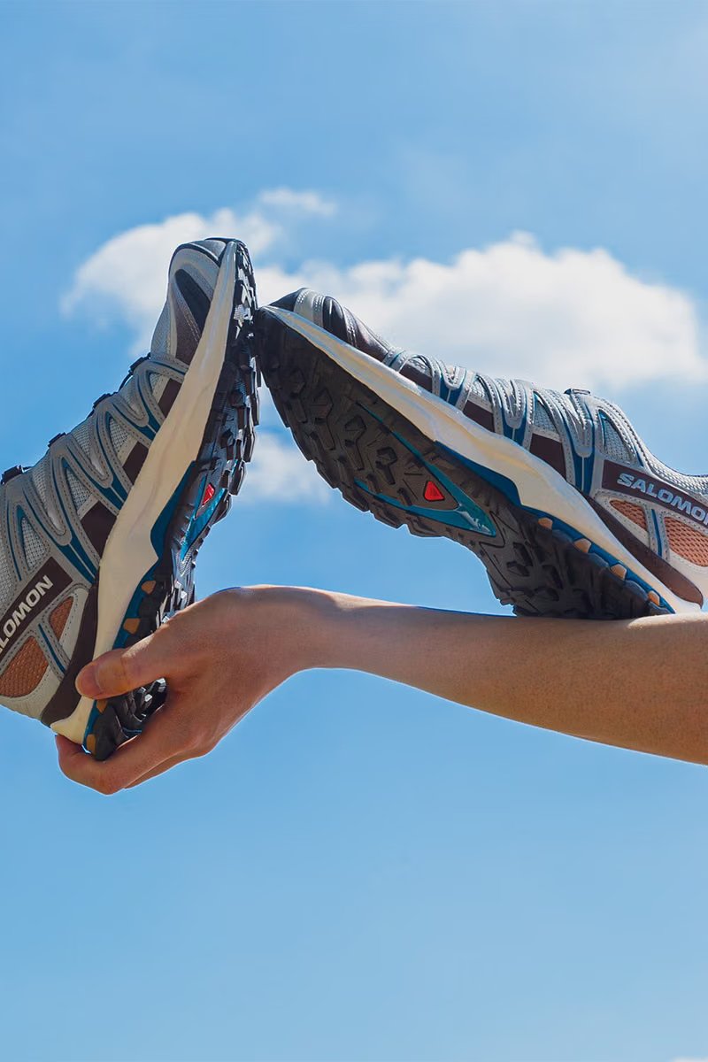Salomon XA PRO 3D Pearl Blue sneaker with gray overlays, URBAN RESEARCH exclusive colorway - detail view 3