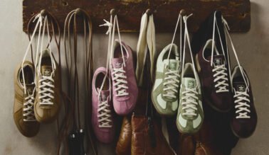 Nike Air Force 1 displayed in Foot Locker retail setting with employee engagement - detail view 4