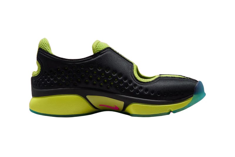 MoMA x Nike Air Rift 2 two-pair pack featuring Hyper Verde/Light Fuchsia and Black/Cyber colorways for Fall 2026 release - detail view 3
