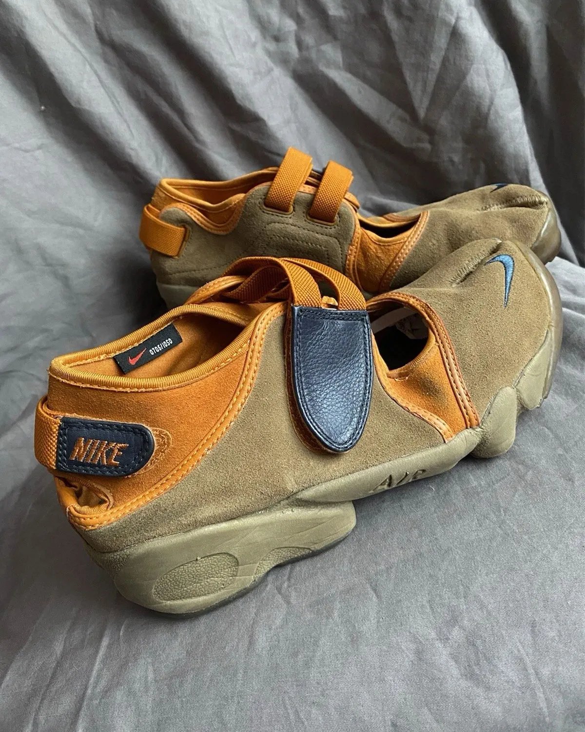 Nike Air Rift 2 in Yukon Tan and Vivid Orange, inspired by 2004 Halle Berry collaboration - detail view 2