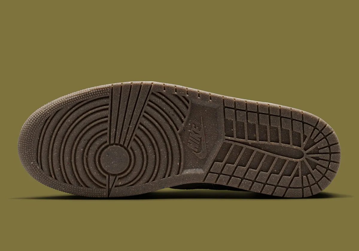 Air Jordan 1 Low SE in Cargo Khaki featuring mixed-material patchwork construction from Jordan Brand's Craft series - detail view 2