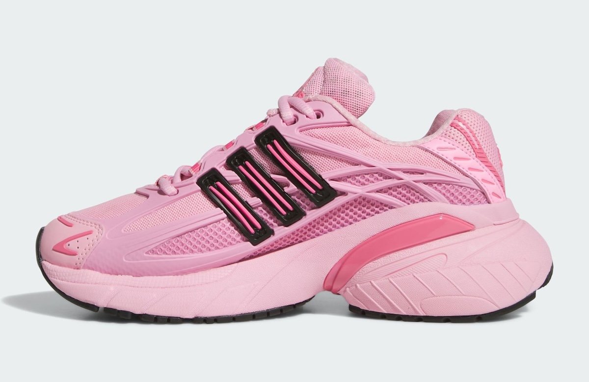 adidas Adistar XLG 2.0 True Pink women's sneaker with pastel pink mesh upper, black accents, and oversized midsole - detail view 3