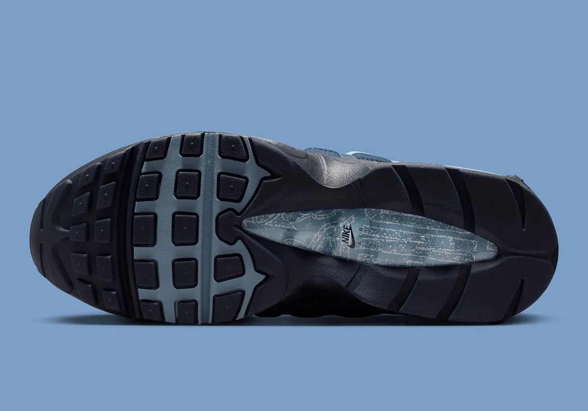 Nike Air Max 95 SE in Obsidian and Work Blue with blueprint-pattern overlay and silver spine - detail view 2