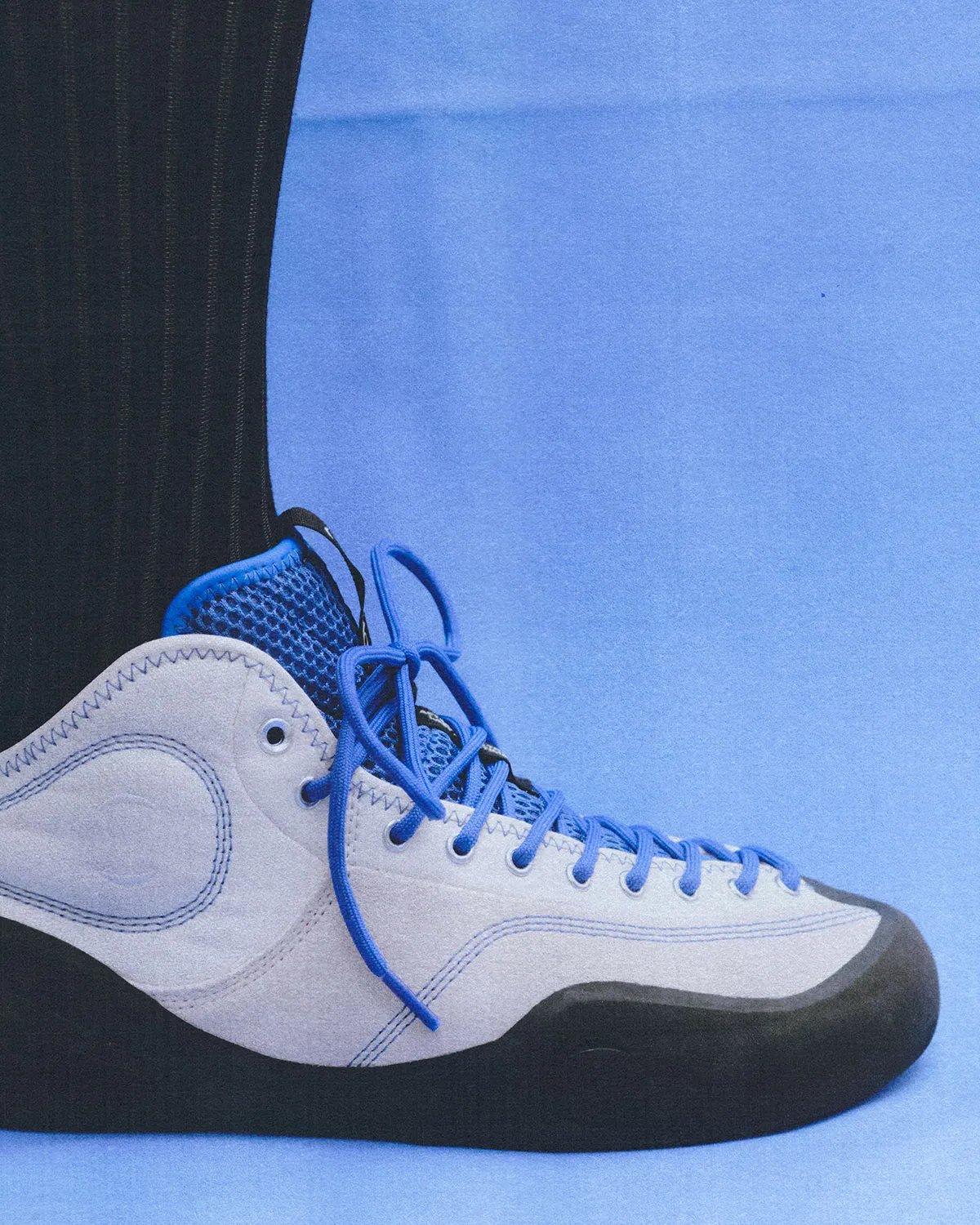 Village PM 2PM silhouette in neutral colorway, showcasing higher-cut structure and asymmetrical design profile - detail view 5