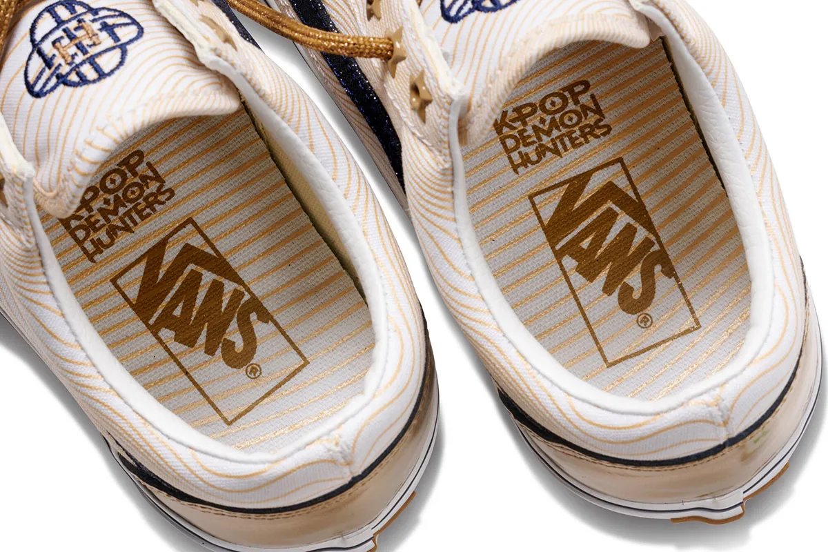 Vans Old Skool in gold with glitter accents from the K-Pop Demon Hunters collaboration - detail view 5