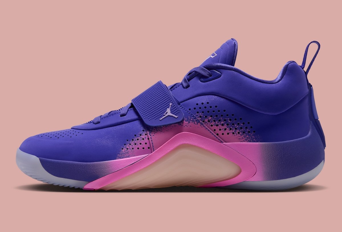 Jordan Tatum 5 "Sunrise" in Concord purple and China Rose colorway, displaying forefoot lockdown strap and Air Zoom cushioning - detail view 3