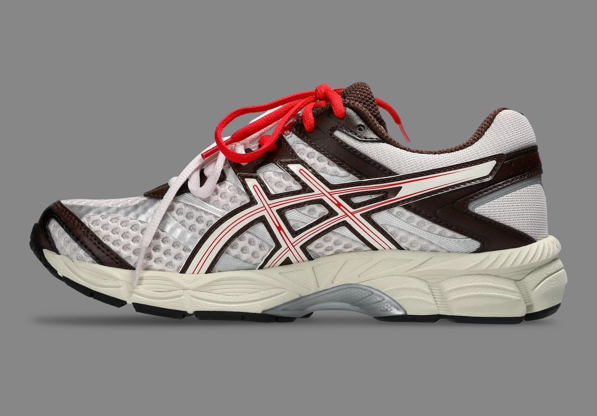 NAKED x ASICS GEL-Cumulus 16 in Scandinavian Sunset colorway showing white mesh upper with brown panels and red accent details - detail view 4
