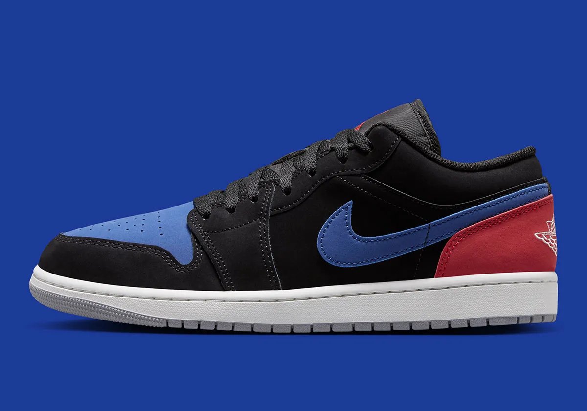 Nike Air Jordan 1 Low in Royal blue nubuck with Chicago red and white heel counter detailing - detail view 1