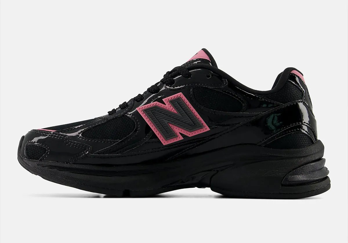 New Balance 2010 in Black with patent leather upper and Pink Eraser accents on tongue and logo - detail view 2