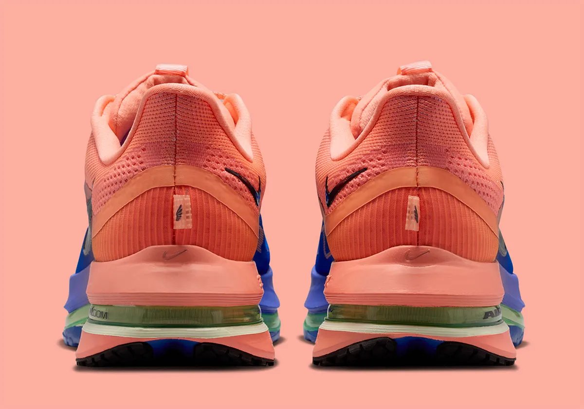 Nike Pegasus Premium in Racer Blue to Atomic Pink gradient upper with volt cushioning - detail view 4