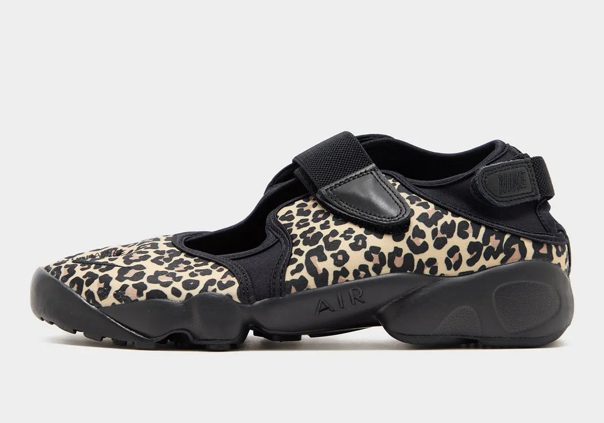 Nike Air Rift in leopard print colorway showing the distinctive split-toe design - detail view 2