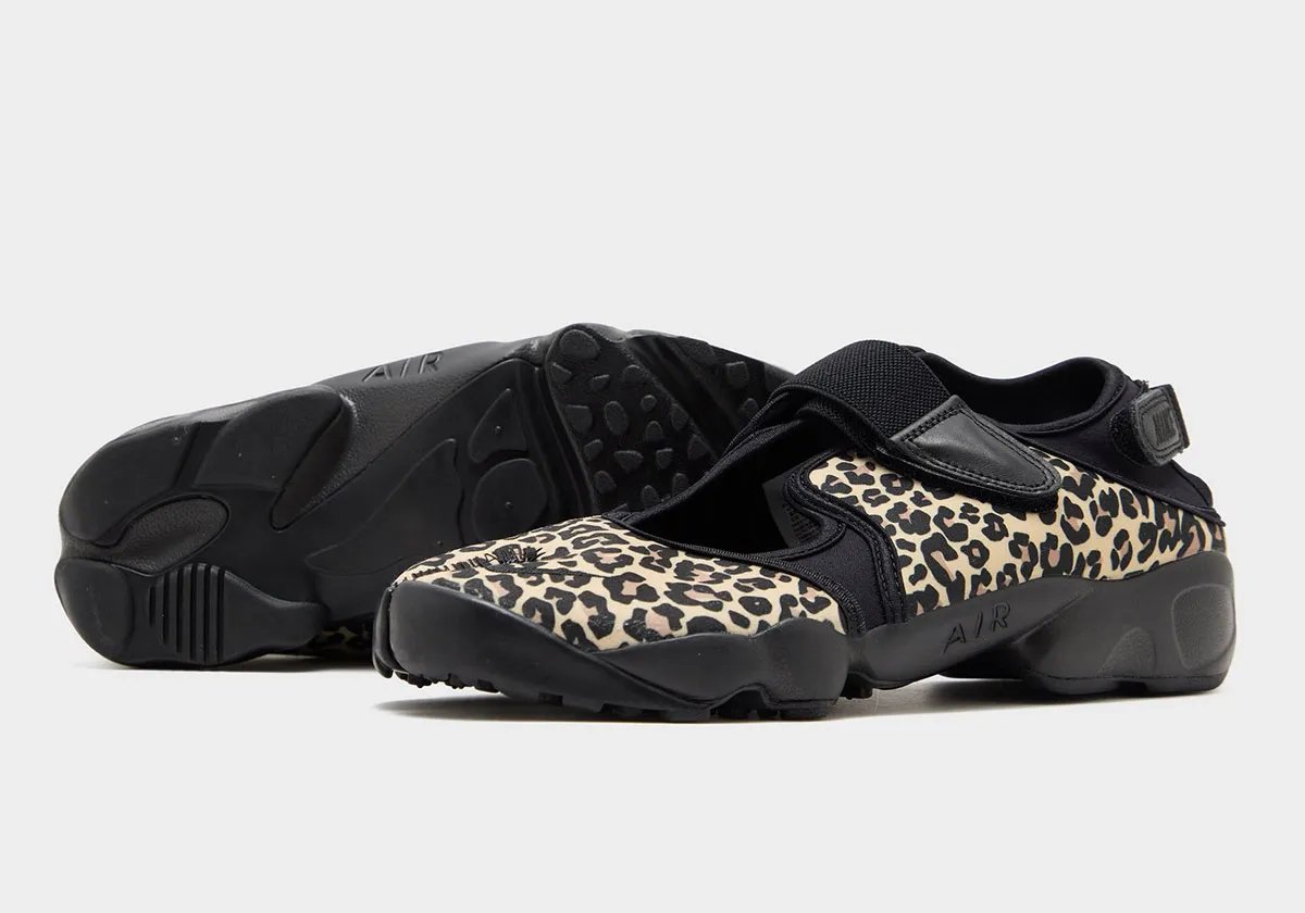 Nike Air Rift in leopard print colorway showing the distinctive split-toe design - detail view 3