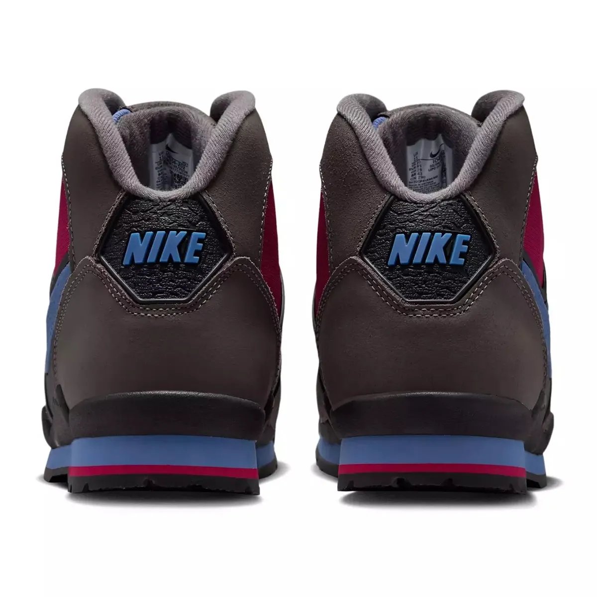 Nike Baltoro in Cave Stone and Mystic Hibiscus colorway, heritage outdoor boot with muted earth tones and royal blue accents - detail view 5