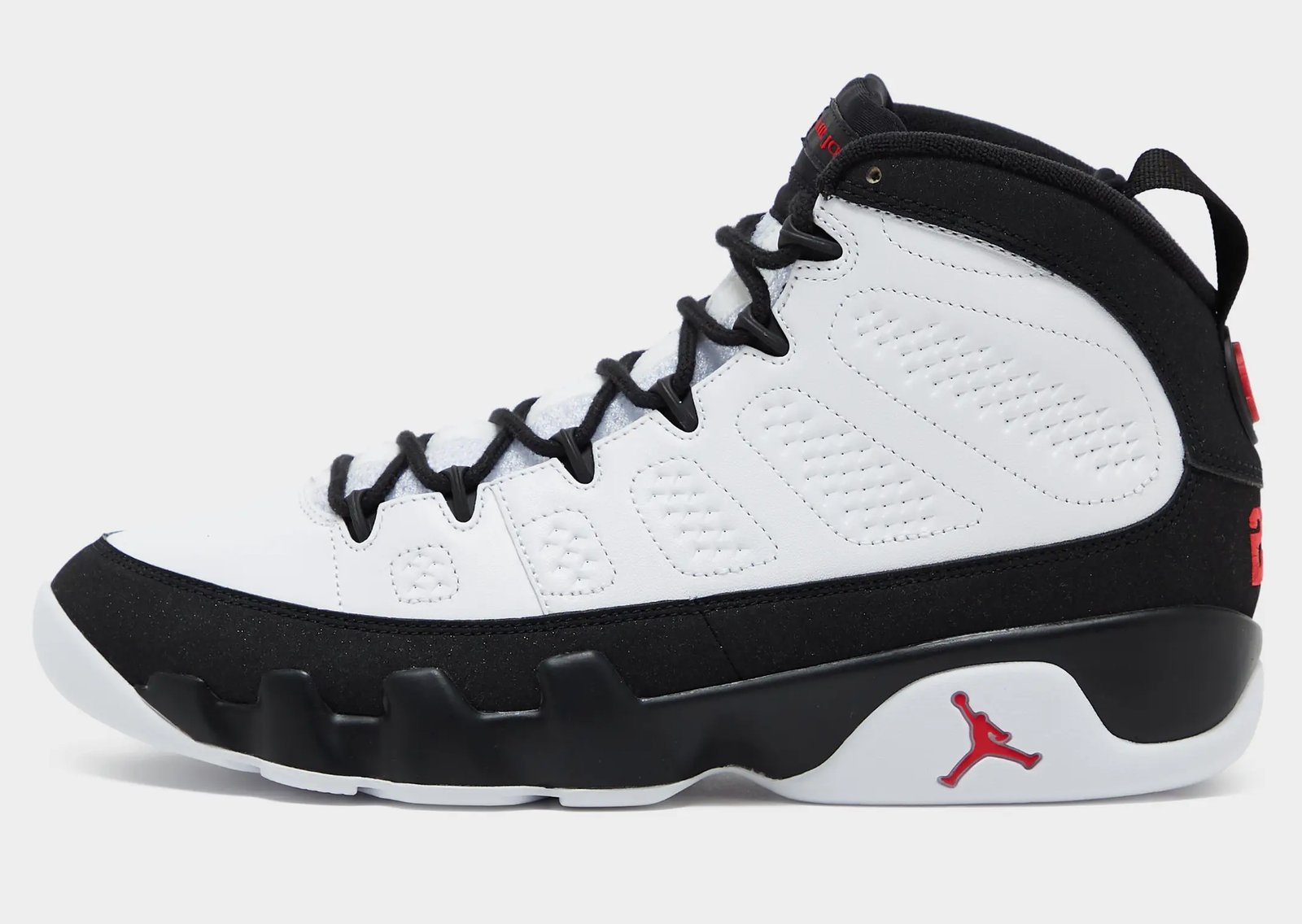 Air Jordan 9 Retro Space Jam in black, white, and red colorway from the 1996 Space Jam film - detail view 2