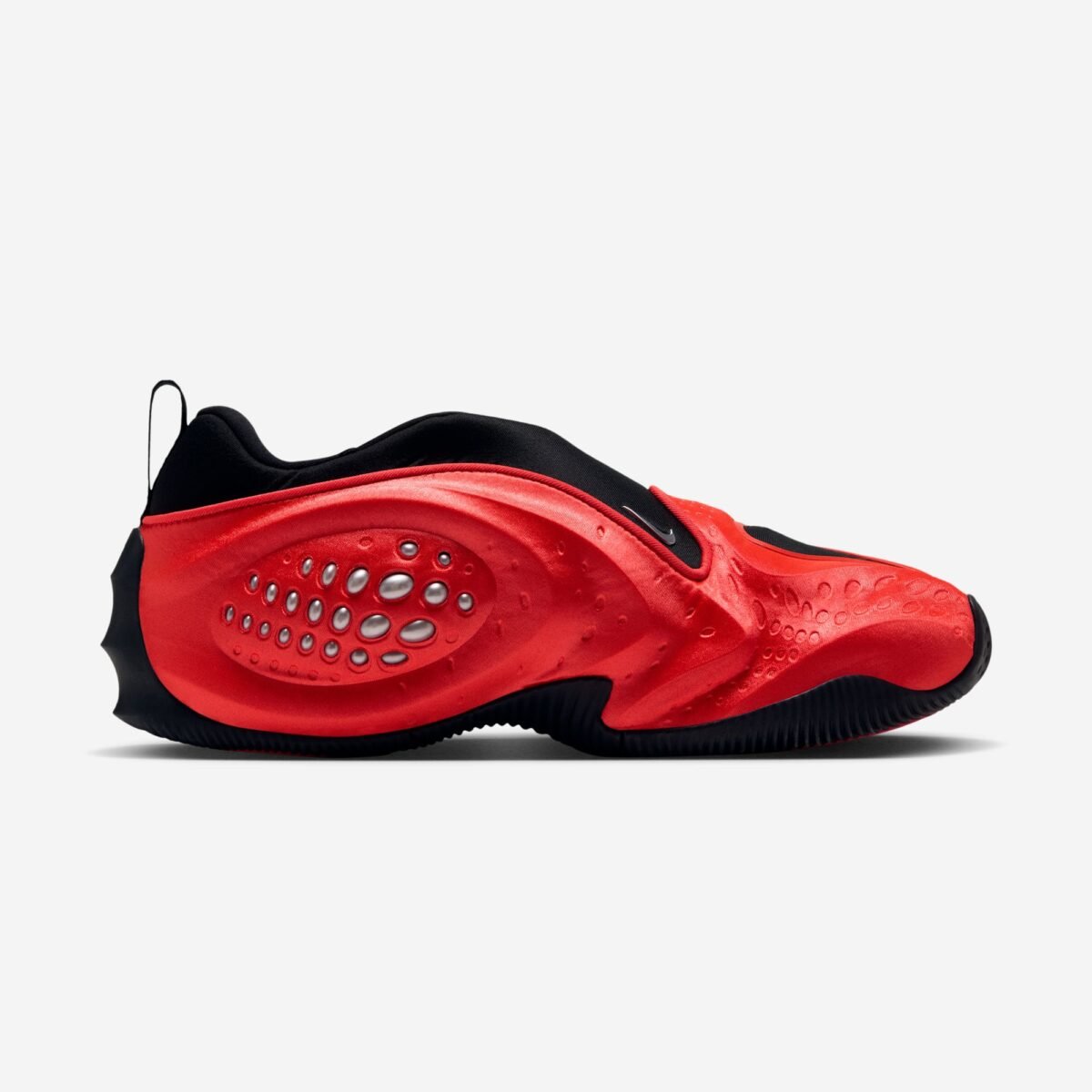 Nike First Sight Shadow WMNS in Light Crimson colorway with metallic silver and black accents - detail view 3