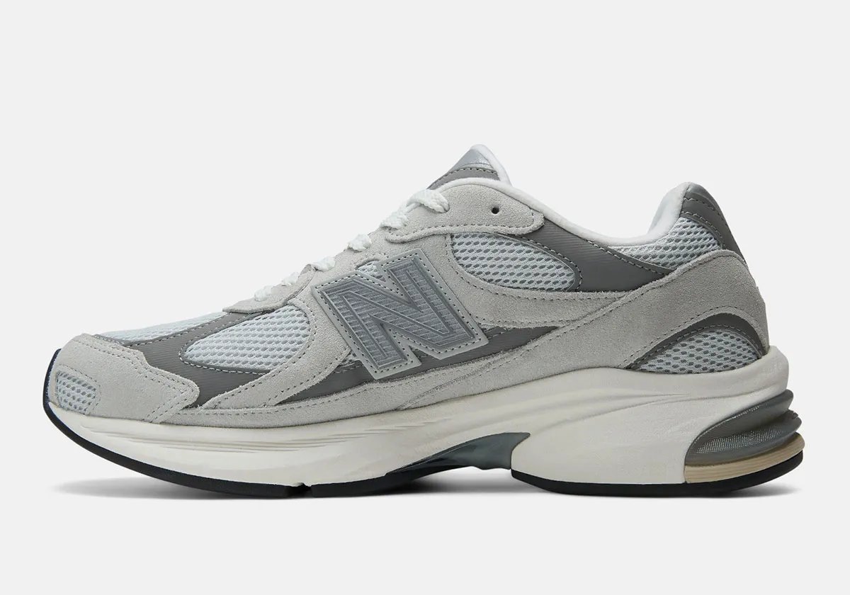 New Balance 2010 in muted Raincloud gray colorway, showcasing the silhouette's structured midsole and heel counter design - detail view 2