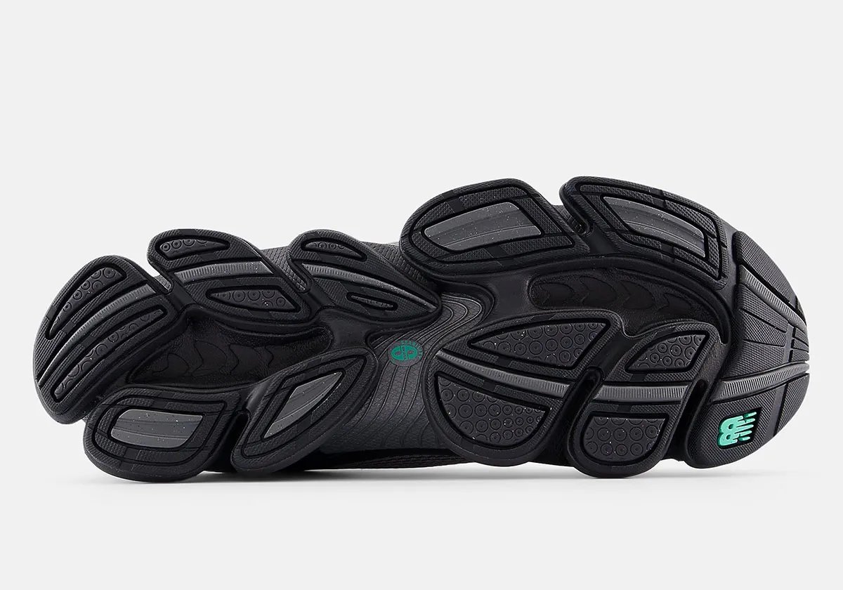 New Balance 2000 in teal with prominent ABZORB cushioning pods - detail view 1