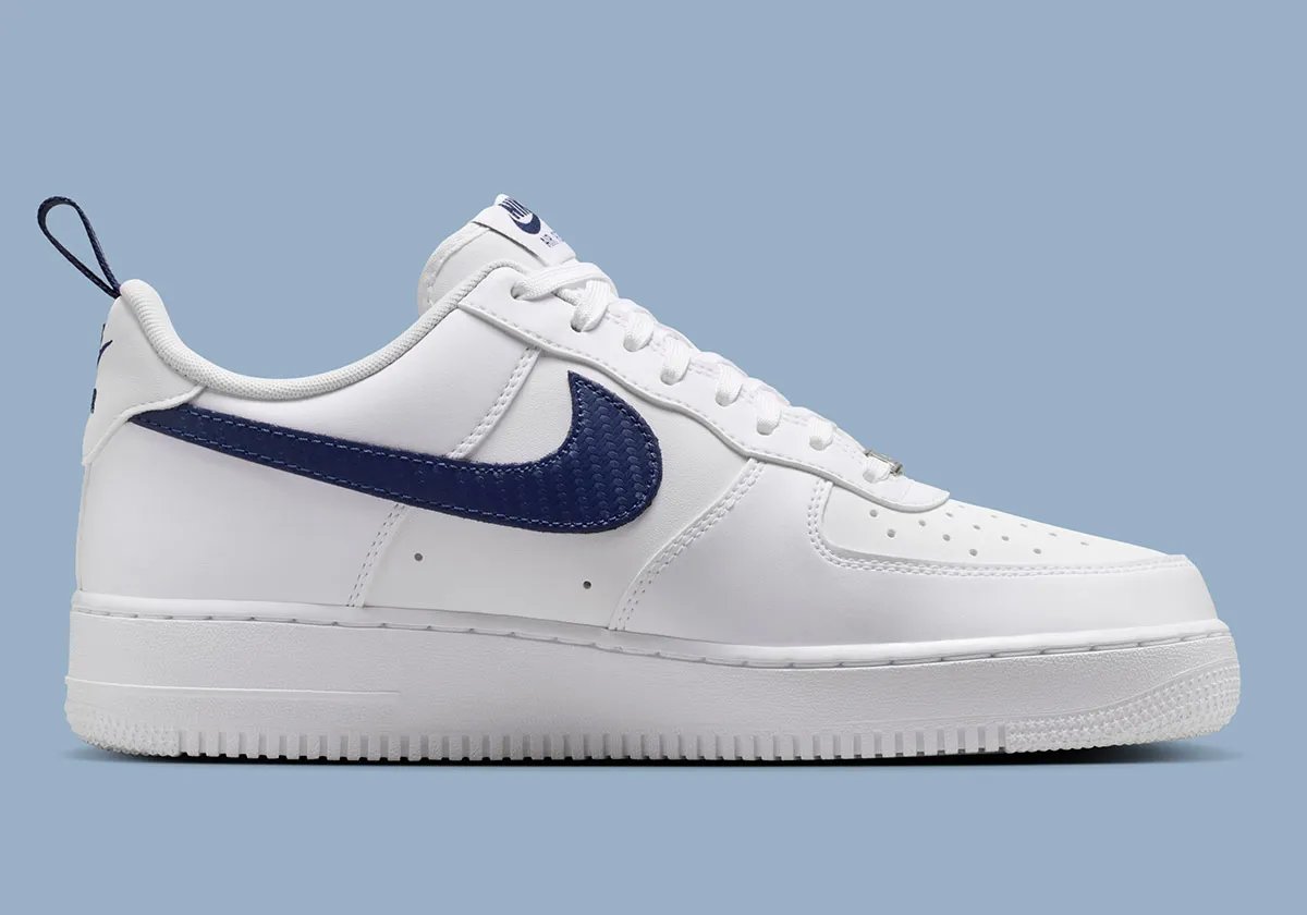 Nike Air Force 1 Low with carbon fiber Swoosh and accent details - detail view 3