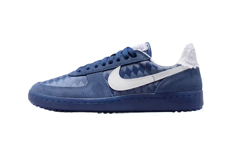 Nike Field General 82 Lace Doily pack in Mystic Navy and Chalk colorways with intricate textile detailing - detail view 2