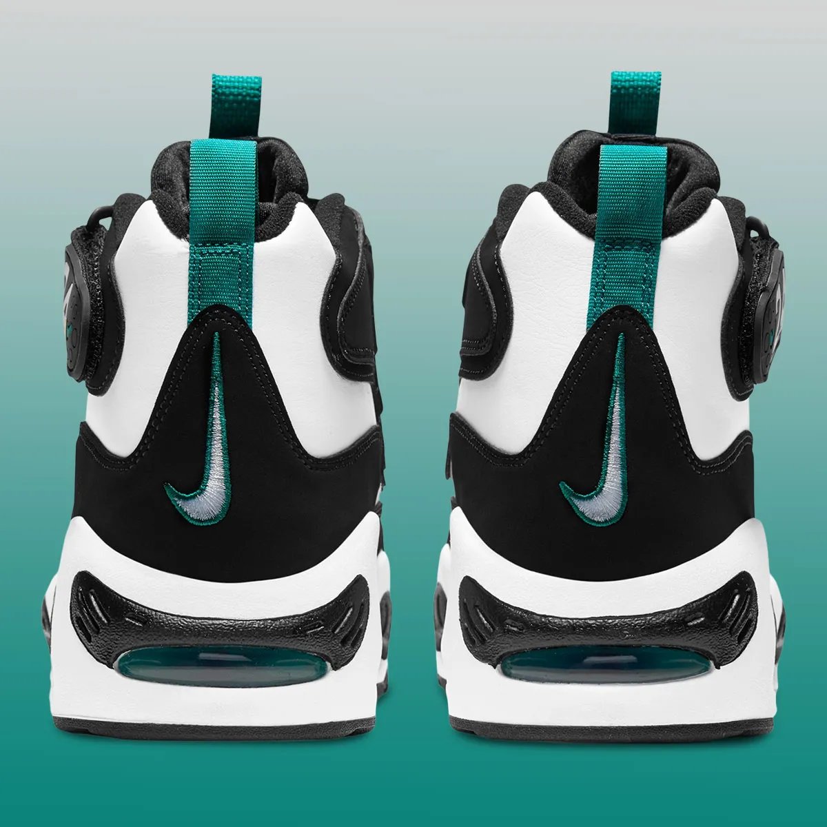 Nike Air Griffey Max 1 Freshwater showing aquatic blue and white colorway on classic basketball silhouette - detail view 3