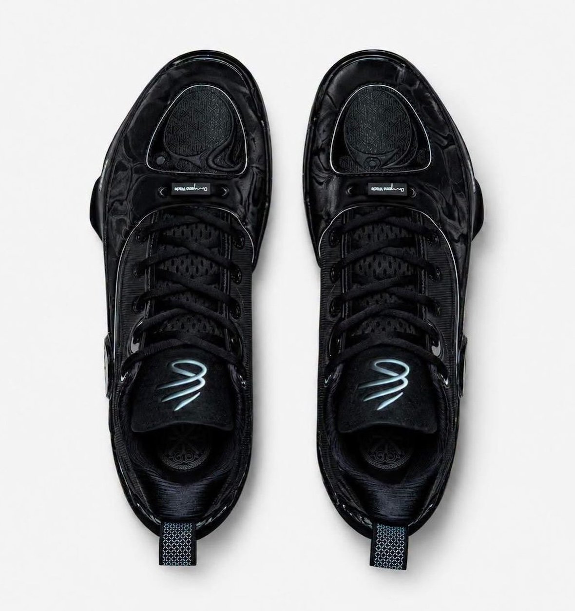 Steph Curry Li-Ning player edition Way of Wade 12 and Jimmy Butler 4 sneakers with updated Curry branding - detail view 3