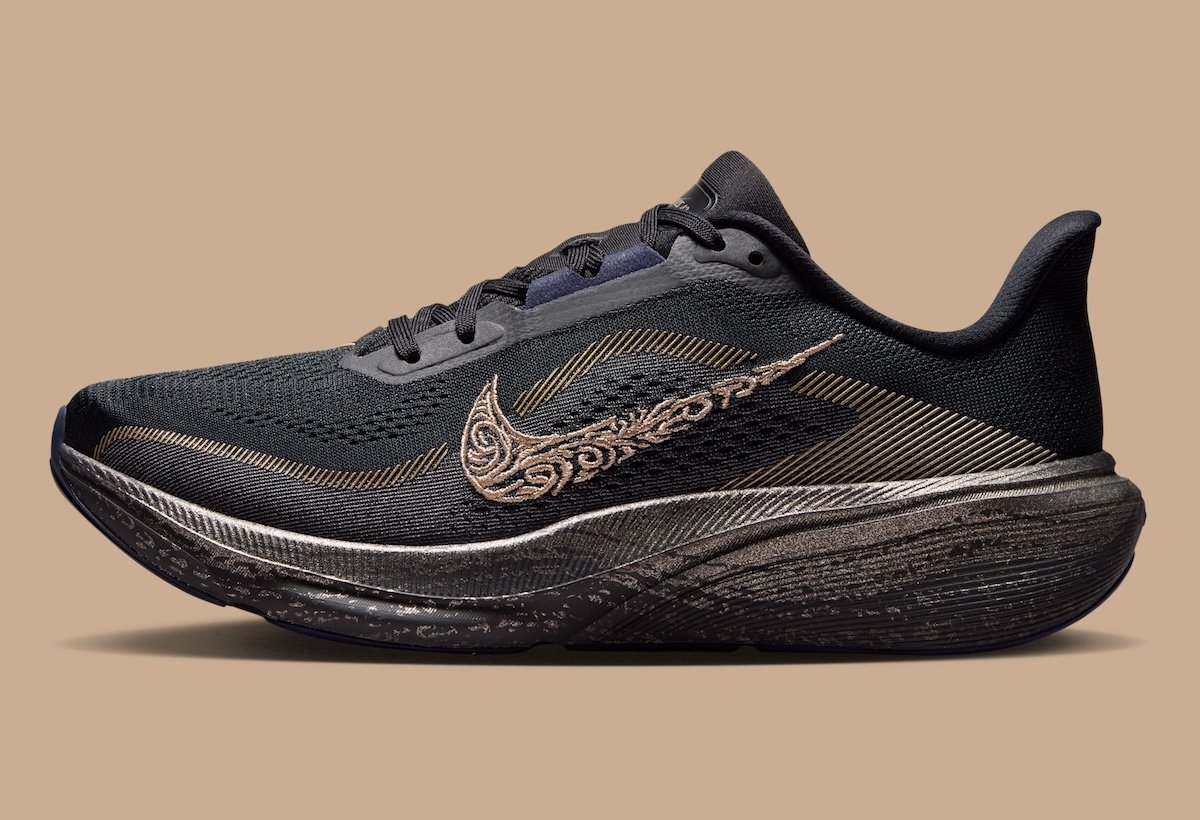 Nike Running Keely Hodgkinson four-shoe collection featuring Pegasus 42, Vomero Plus, ZoomX Vaporfly NEXT%, and Victory 2 in black and Midnight Blue with gold accents - detail view 3