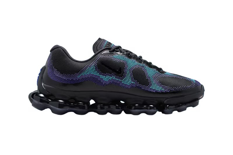 Nike Air Liquid Max Black/Radiant Blue featuring three-layer textured mesh upper with nanoprint design and visible point-loaded Air cushioning pods - detail view 2