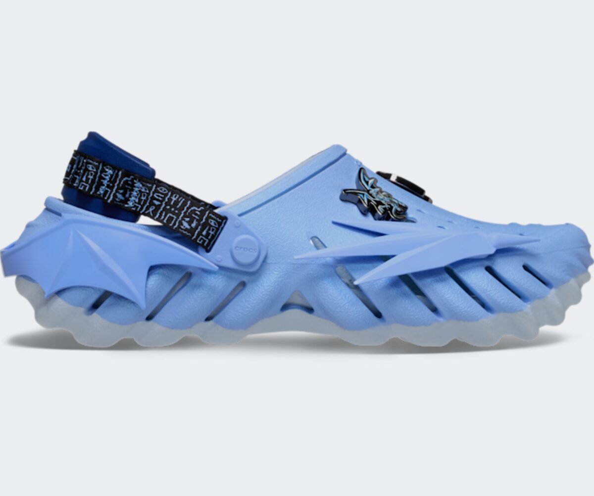 Yu-Gi-Oh! x Crocs Echo Clog 'Blue-Eyes White Dragon' in multicolor, releasing September 10, 2026 - detail view 4