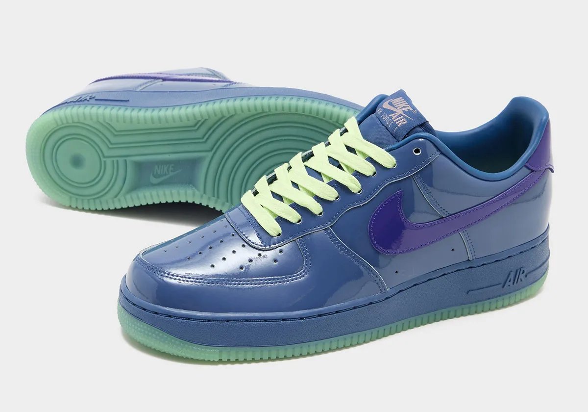 Nike Air Force 1 in patent leather with high-gloss finish, Central Cee SYNA collaboration edition - detail view 3