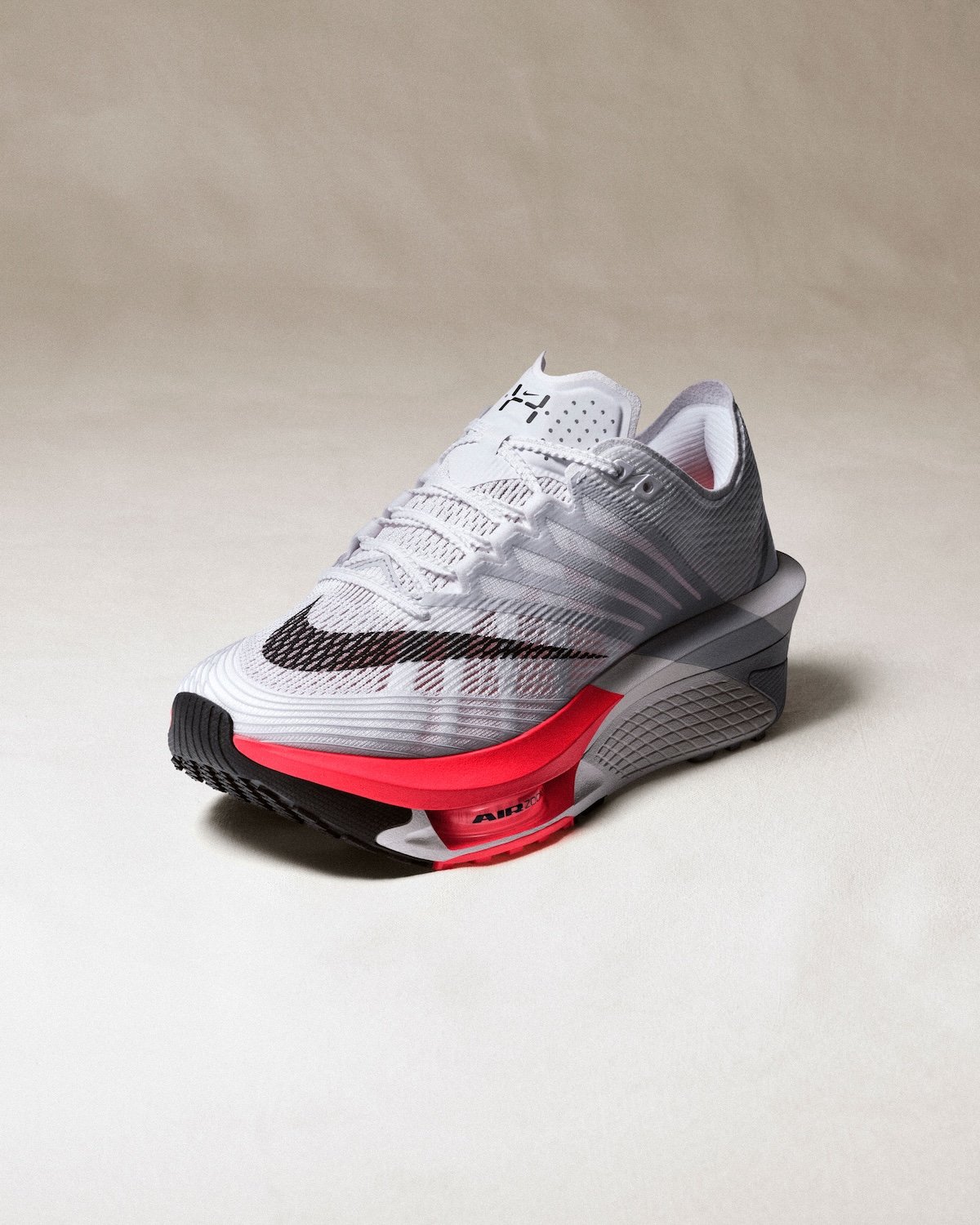 Nike Hybrid RN training shoe with ReactX foam and Air Zoom forefoot unit, designed for hybrid workout training combining running and lifting - detail view 3