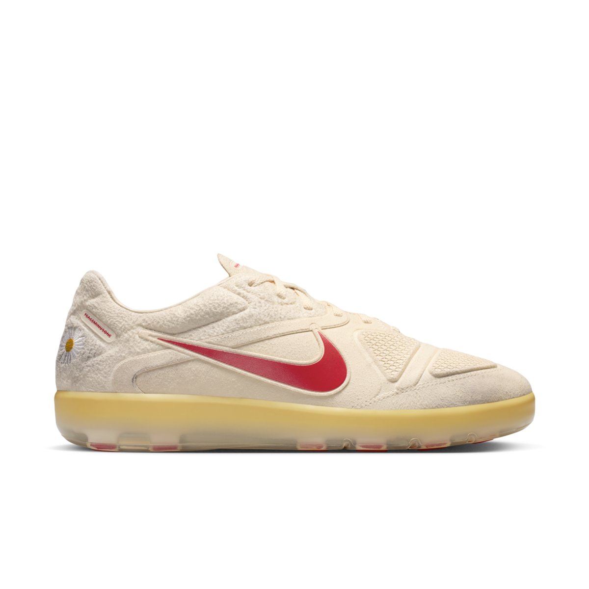 PEACEMINUSONE x Nike Cryoshot CTR 360 'Team South Korea' collaboration sneaker featuring Korean-inspired design details and premium construction - detail view 1