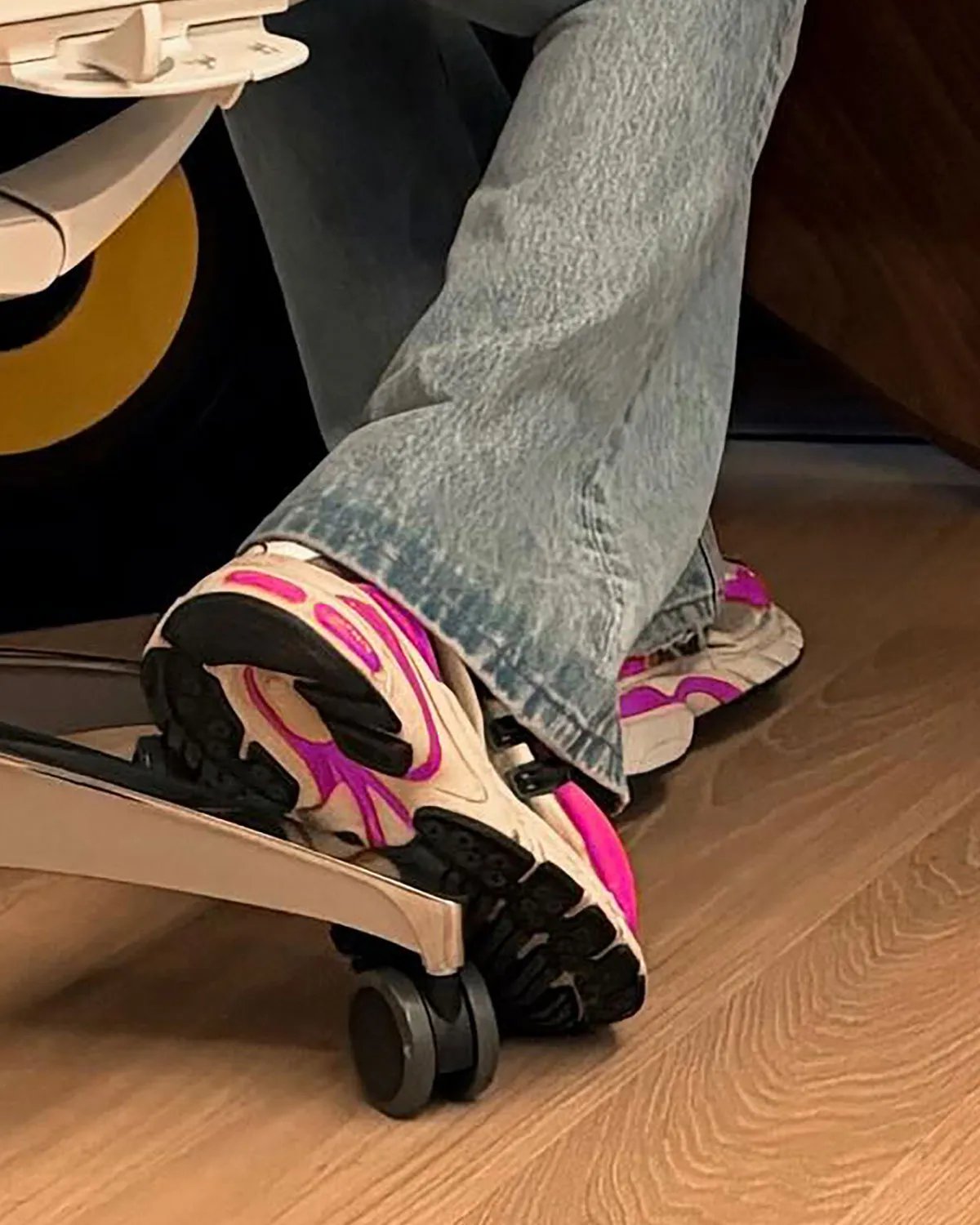 adidas Jellyfish in hot pink colorway, showcased from lateral and medial angles - detail view 1